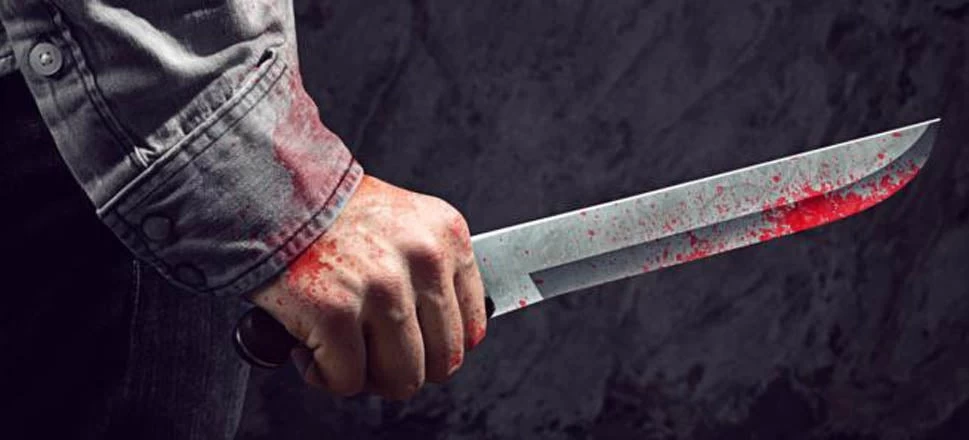 Κρήτη: 44χρονος μαχαιρώθηκε μέσα σε καφετέρια – Άγριο επεισόδιο στο Ρέθυμνο